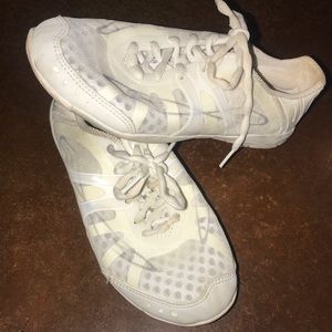 Nfinity Vengeance Cheer Shoes